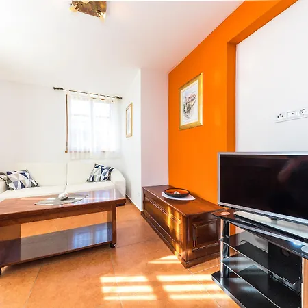 Perla Apartment *