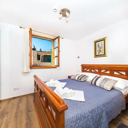 Apartment Perla *