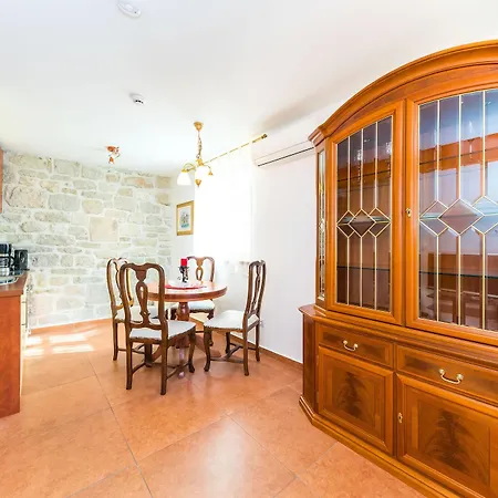 Perla Apartment